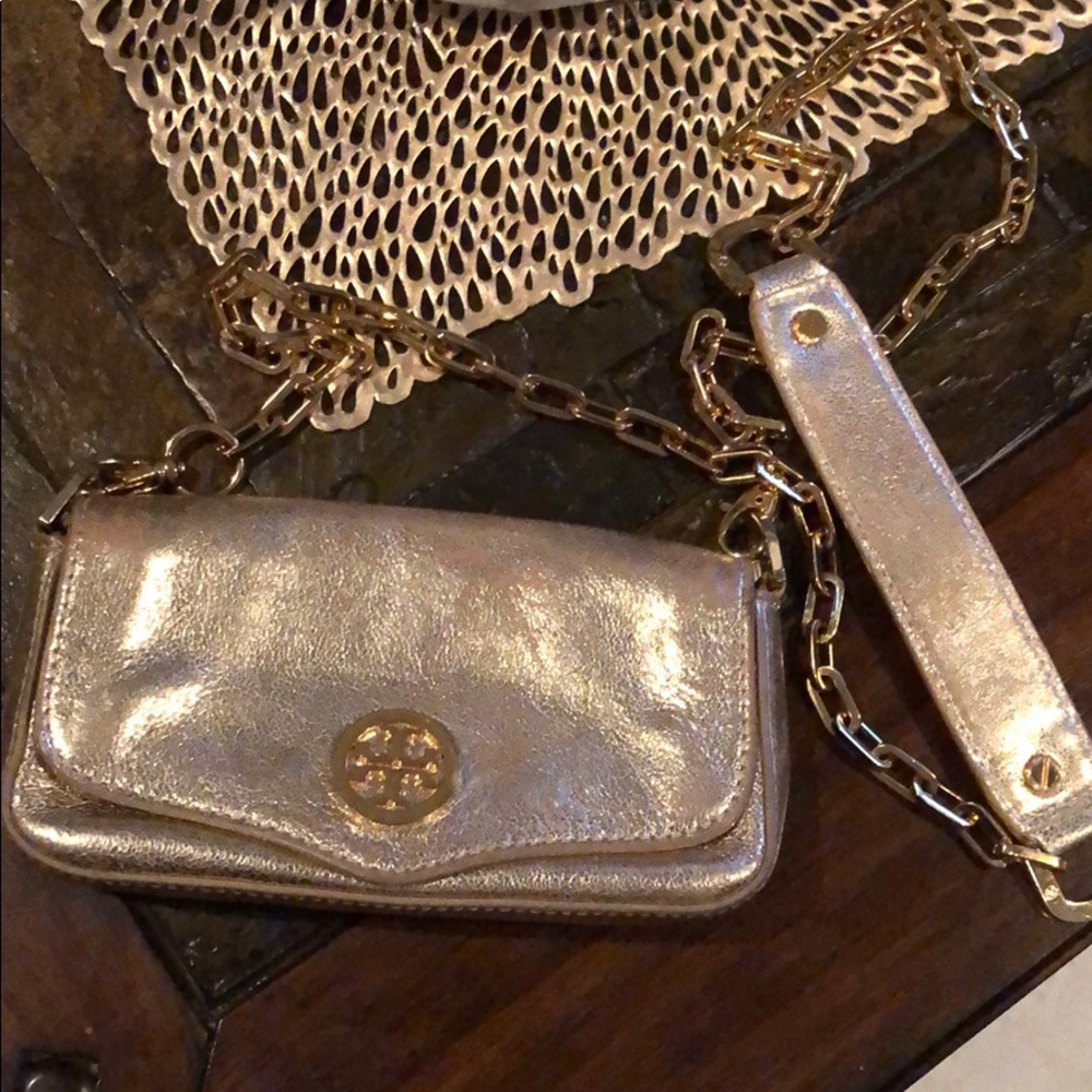 Tory Burch clutch!